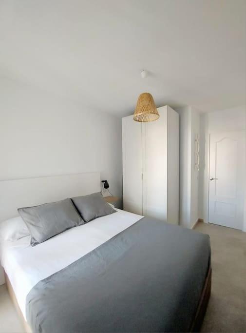 Nice Flat Close To The Centre Malaga Luaran gambar