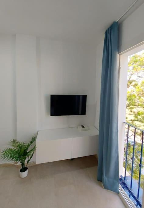 Nice Flat Close To The Centre Malaga Luaran gambar